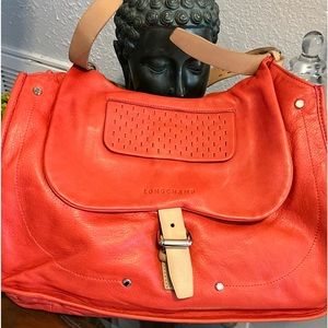 BRAND NEW LEATHER LONG CHAMP PURSE